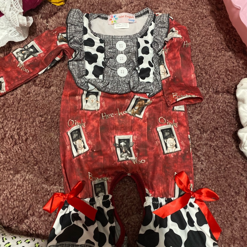 Barn yard romper
